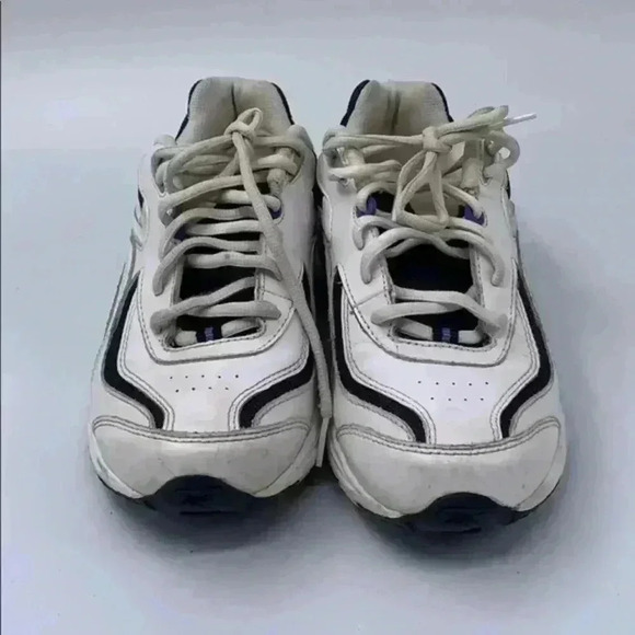 Reebok Shoes - REEBOK DMX Max 7.5 wide (D) great conditio…